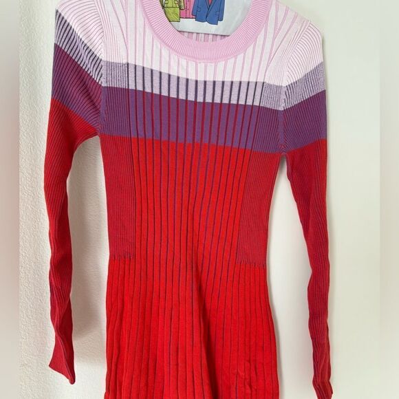 Banana republic color block midi sweater dress red and purple . Size XSBRAND NEW - Picture 4 of 4